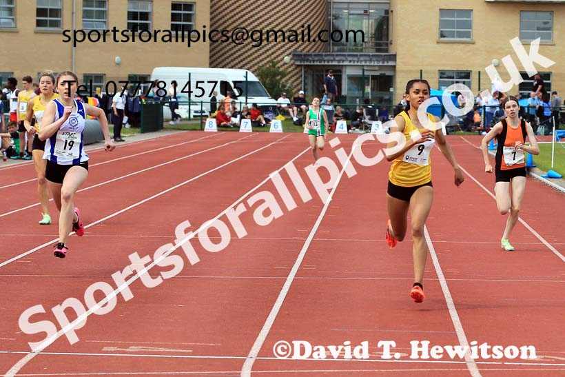 Womens Under-17s 300 metres, 2022 Northern Inter Counties U17s and U15s Track and Field, York, Thursday, June 2nd. Photo: David T. Hewitson/Sports for All Pics